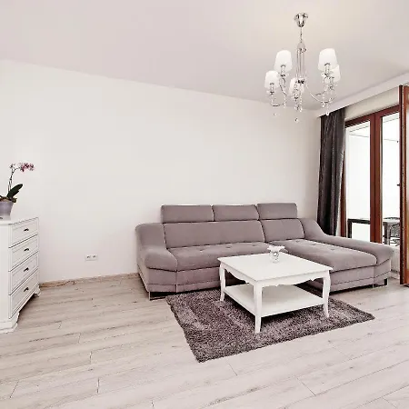 Apartament Shiraz Park Lejlighed *